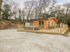 Terrace/patio - Little Orchard Lodge, Goonhavern (Truro)