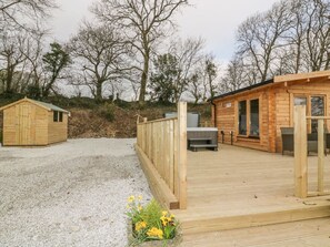 Terrace/patio - Little Orchard Lodge, Goonhavern (Truro)