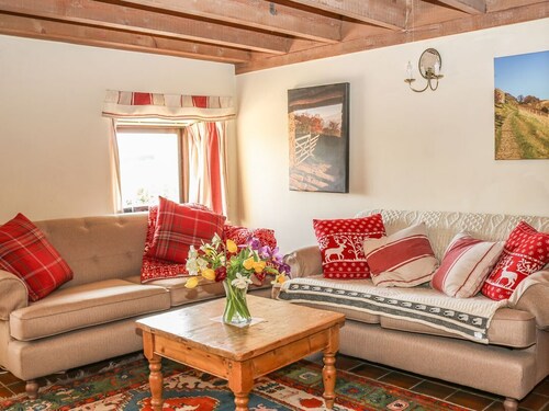 The Parlour, Tideswell Moor