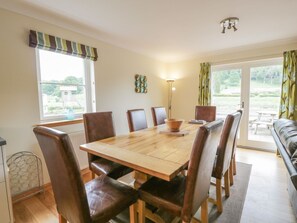 Dining - Lon Cottage, Blairgowrie (Perth)