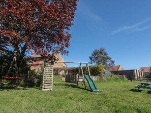 Children’s area - Beaconsfield Cottage, Scalby (Scarborough)