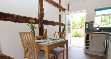 Mortons Cottage, Castlemorton