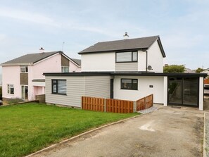 Exterior - Daresfield, Cemaes Bay (Cemaes Bay)