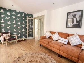 Living area - Giggling Goose cottage, Woodhall Spa (Woodhall Spa)