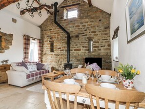 Fireplace - Cottage Val, Ravenscar (Scarborough)