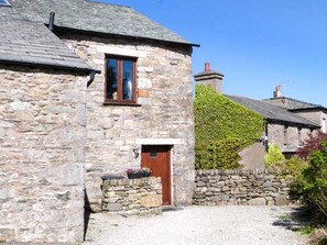 Exterior - The Byre - A Charming Retreat (Grange-Over-Sands)