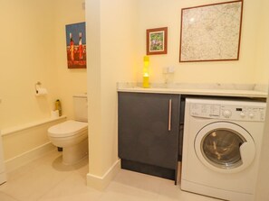 Shower - Holly Cottage, Stratford-Upon-Avon (Stratford-upon-Avon)