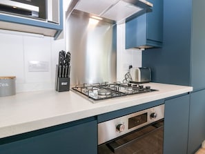 Private kitchen - Eden Fields Lodge, Cupar, Fife (Cupar)