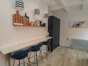 Dining - Thirty Four By the Sea. 3 bed. (Scarborough)