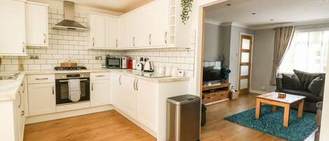 Dishwasher, highchair