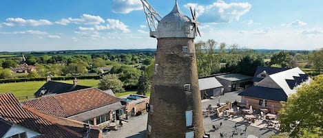Buiten dineren