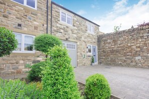 Exterior - Eames Cottage, Cowling (Skipton)