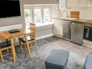 Private kitchen - The Little Flat: Cozy Retreat for Couples (Barnard Castle)