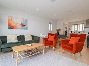 Living area - Ebbtide - A Coastal Gem (Newquay)