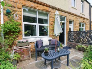 Terrace/patio - 4 Ford Street, Lanchester (Durham)