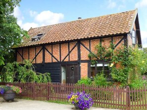 Exterior - The Granary, Hingham (Norwich)