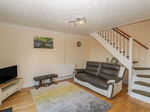 Living area - The Annex: Cozy Haven in Ruardean Hill (Drybrook)
