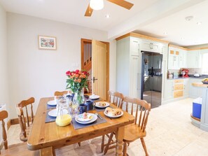 Dining - Talar Wen, Bala, Gwynedd 3 bed (Y Bala)