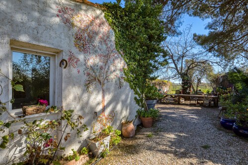 Bed and Breakfast 'Le Niasque' with Shared Garden and Wi-Fi