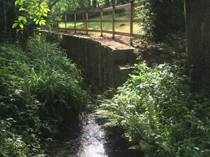 Overnatningsstedets område