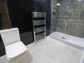 Shower - Apartment 1, Llandudno, Conway (Llandudno)