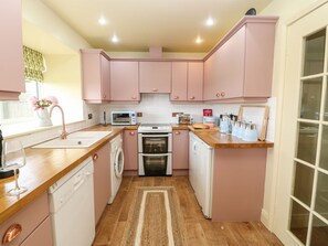 Dishwasher, high chair - The Granary, Morpeth (Morpeth)