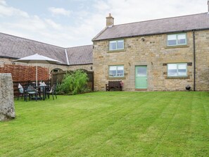Outdoor dining - The Granary, Morpeth (Morpeth)