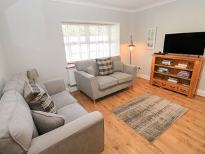 Living area - South Beach at The Hideaway, Tenby (Tenby)