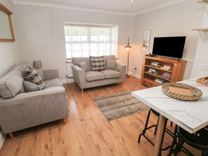 Living area - South Beach at The Hideaway, Tenby (Tenby)