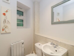 Shower - The Old Thatch, Porlock. 1bed. (Minehead)
