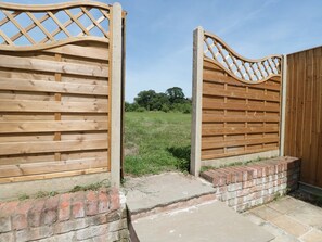 Property grounds - The Old Dairy, Newnham-On-Severn (Newnham)