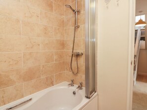 Shower - Kittiwake: 2 Chequers Cottages Retreat (Plymouth)