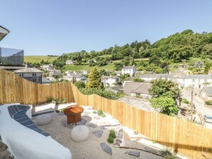 Terrace/patio - Kittiwake: 2 Chequers Cottages Retreat (Plymouth)
