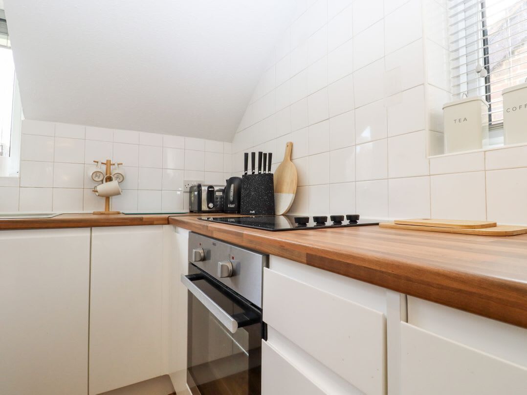 Dishwasher, highchair