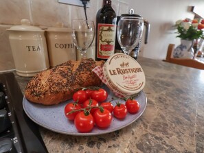 Breakfast meal - Broadings Cottage, Whitby (Whitby)
