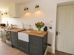 Private kitchen - Hudeway View, Middleton-In-Teesdale (Barnard Castle)