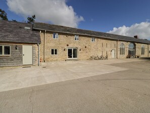 Exterior - Timber Barn, Eardisland (Leominster)