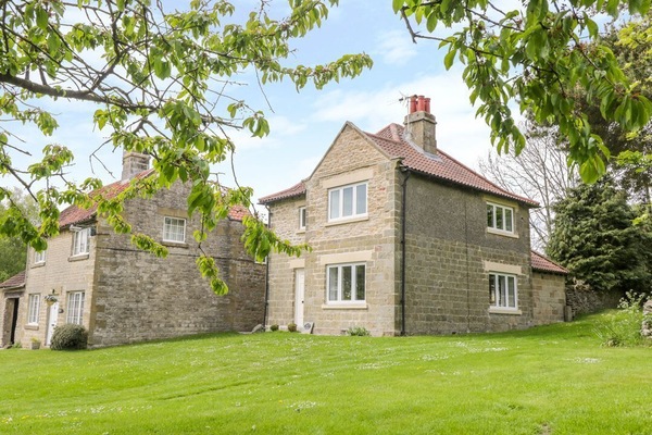 Manor Cottage
