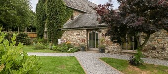 Mistletoe Cottage, Usk