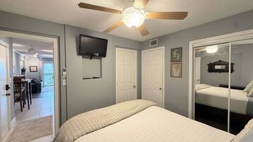 Condo, 1 Queen Bed with Sofa bed, Balcony (Harbor Hideout) | 1 bedroom, iron/ironing board, individually decorated