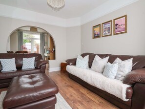 Living area - Sea View House, Hornsea (Hornsea)