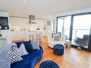 Living area - Towan Penthouse, Newquay (Newquay)