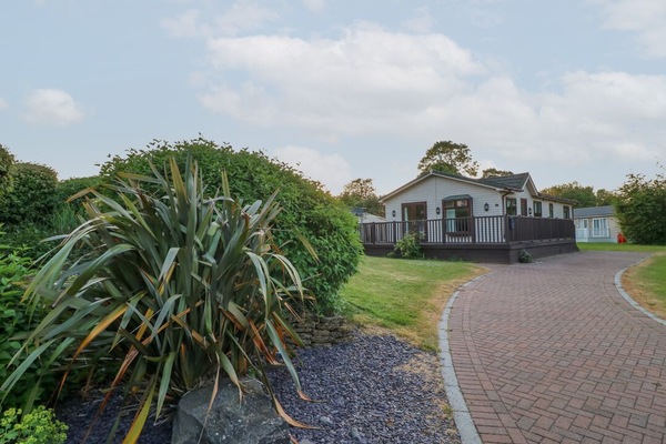 27 Brocklehurst