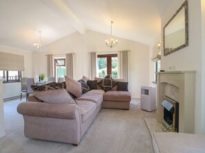 Living area - 27 Brocklehurst is near Oakham (Oakham)
