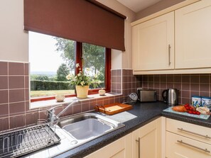 Private kitchen - Anstis Cottage in Whitby, 3bed (Whitby)