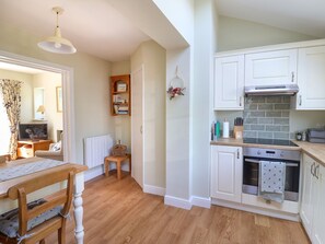 Private kitchen - Questant Lodge, Sidmouth, Devon. (Sidmouth)
