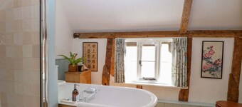 Charming Bank House in Hingham