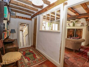 Interior - Charming Bank House in Hingham (Norwich)