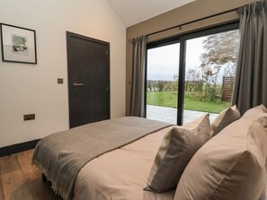 WiFi - LODGE 2, is near Bishop Wilton (Driffield)