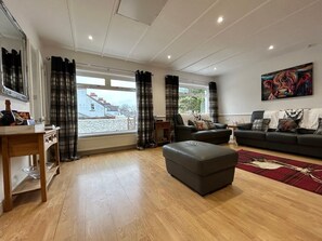 Living area - Solway Cottage, Annan (Annan)
